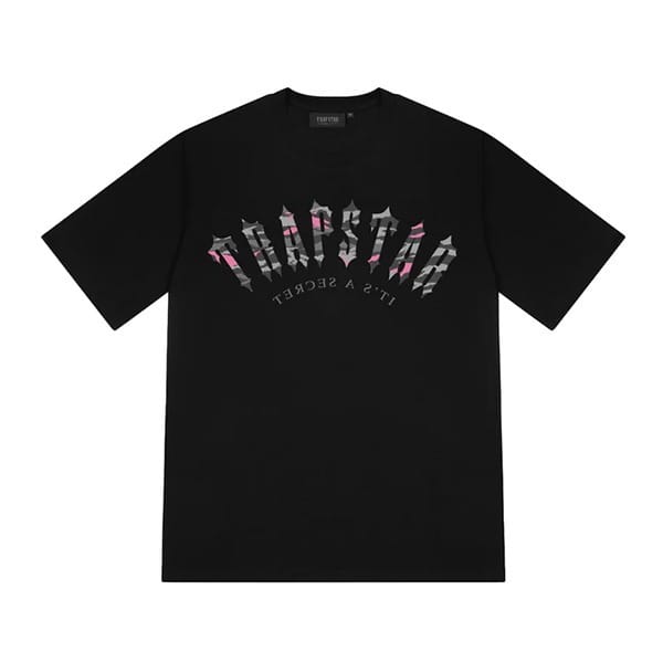 Camiseta-Trapstar-Irongate-Arch-Camuflaje-Negro